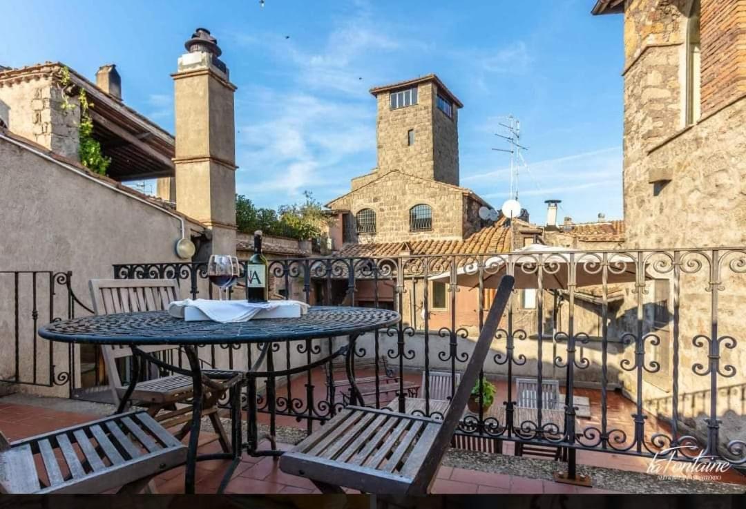 B & B La Fontaine Residenza D'Epoca วิแตร์โบ ภายนอก รูปภาพ