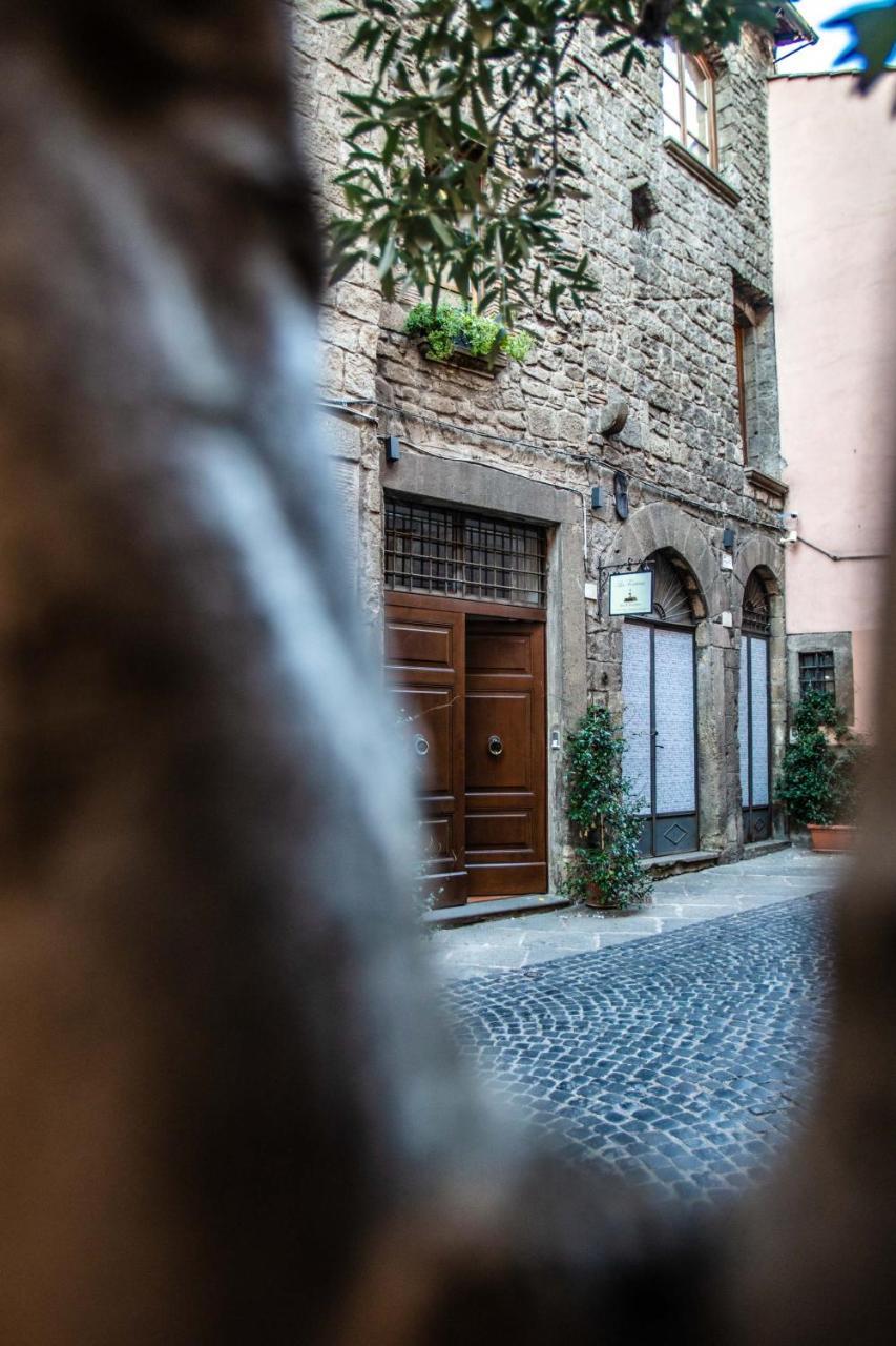 B & B La Fontaine Residenza D'Epoca วิแตร์โบ ภายนอก รูปภาพ