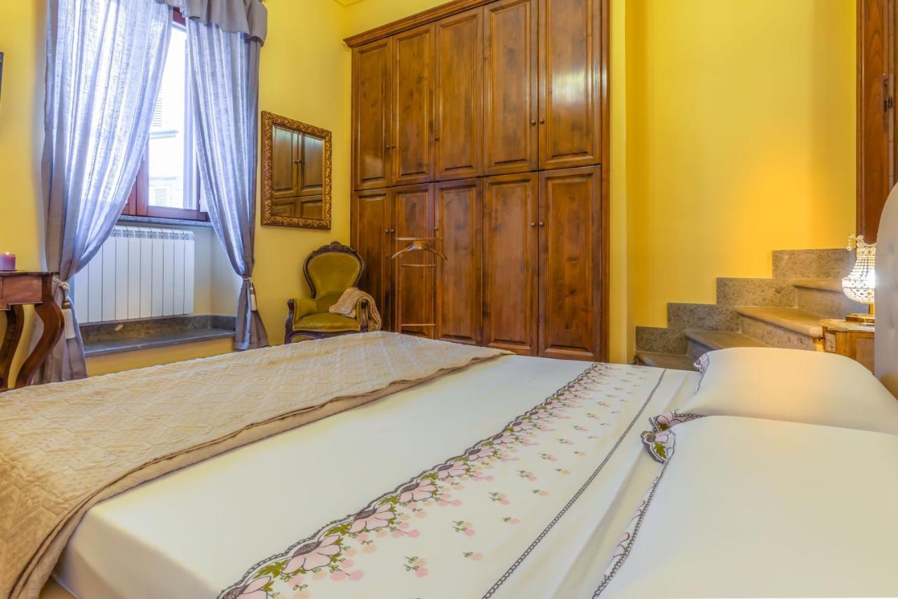 B & B La Fontaine Residenza D'Epoca วิแตร์โบ ภายนอก รูปภาพ