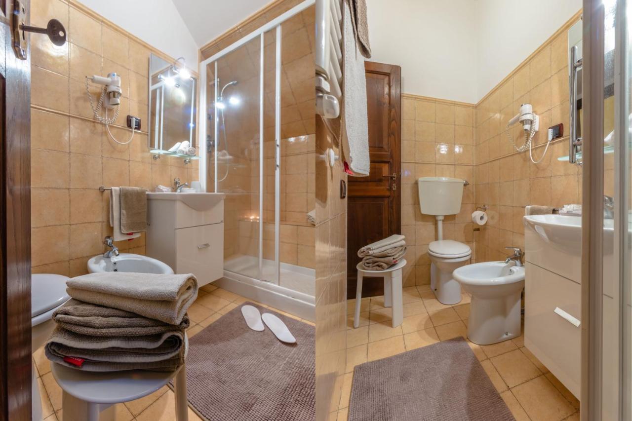B & B La Fontaine Residenza D'Epoca วิแตร์โบ ภายนอก รูปภาพ
