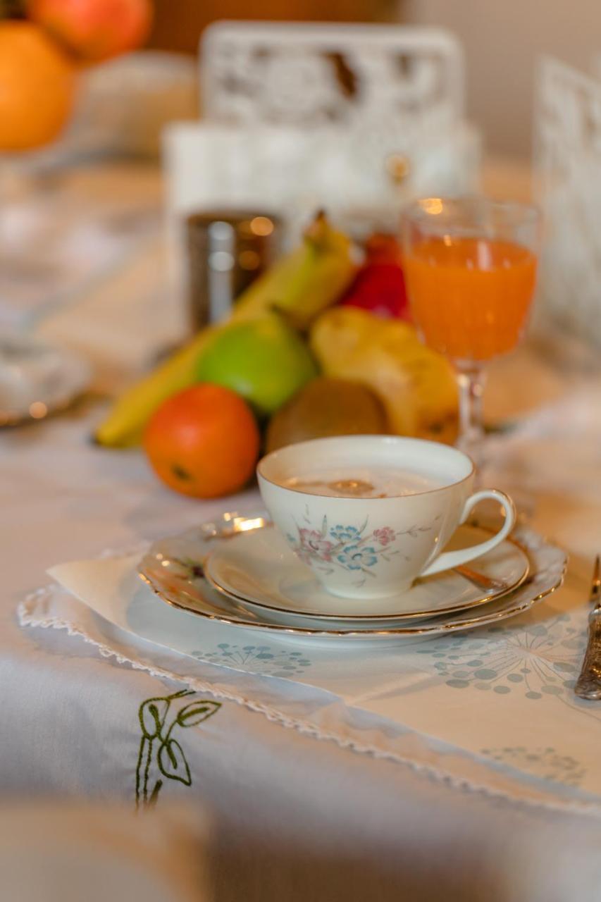 B & B La Fontaine Residenza D'Epoca วิแตร์โบ ภายนอก รูปภาพ